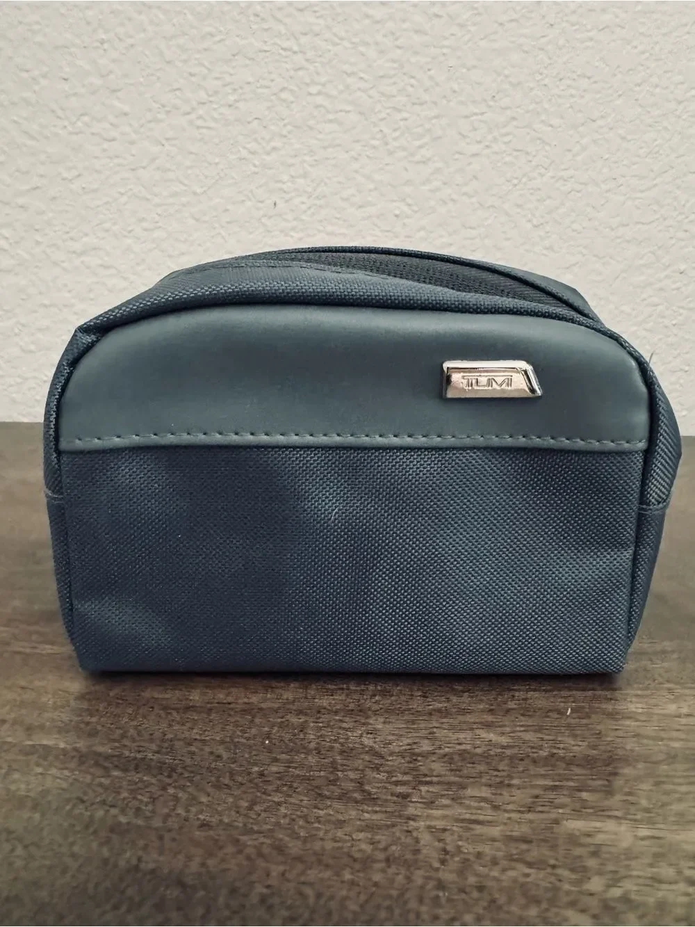 Tumi for Delta Airlines Premium Airline Travel Amenity Kit Bag